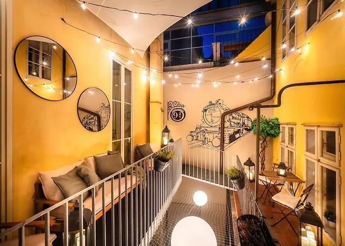 4Br & 2,5Bath Harry Potter Old Town And Great Patio